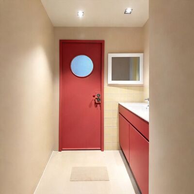 Porta de Banheiro em Liga de Alumínio Estilo Moderno com Painéis de Vidro Temperado e Estrutura Durável Ideal para Interiores de Banheiro Elegantes